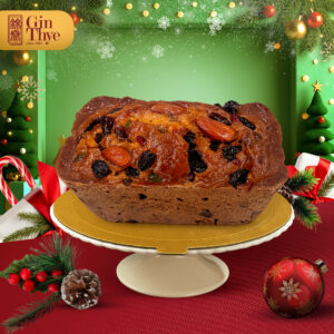 Gin Thye traditional Christmas fruit cake with dried fruits and spices